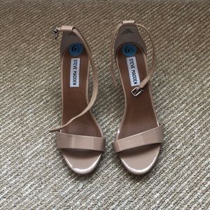 Steve Madden nude heels
